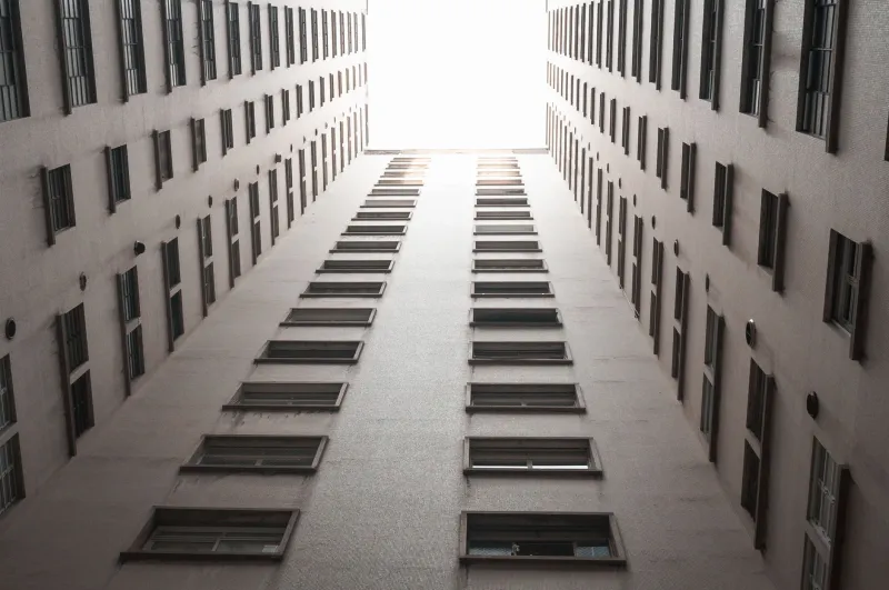 Floors Without Tenants: The Contrarian Investors Quietly Accumulating America's Distressed High-Rise Space